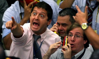 На биржевых площадках — паника