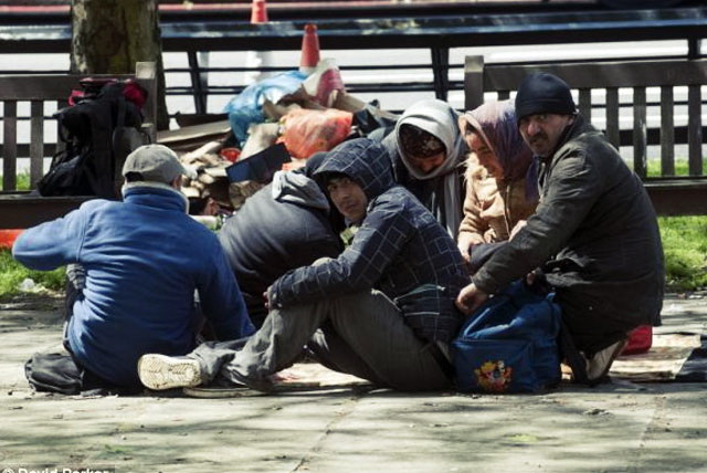 Мигранты из Румынии уютно обустроились в центре Лондона